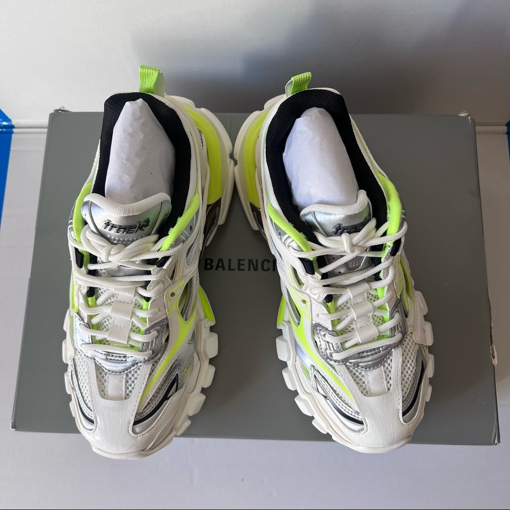 BALENCIAGA
Mesh Nylon Mens Track.2 Open
Sneakers  White Fluo Yellow